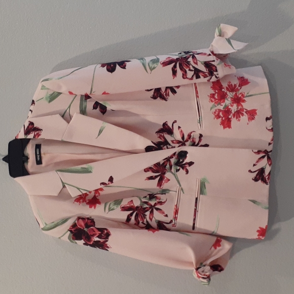 NINE WEST floral blazer